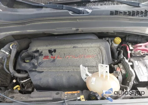 2018 Jeep Renegade Latitude Fwd from USA, damaged, VIN ZACCJABB0JPH61945